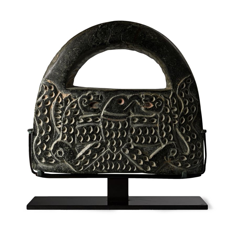 Bactrian Black Chlorite 'Hand Bag' Ceremonial Weight