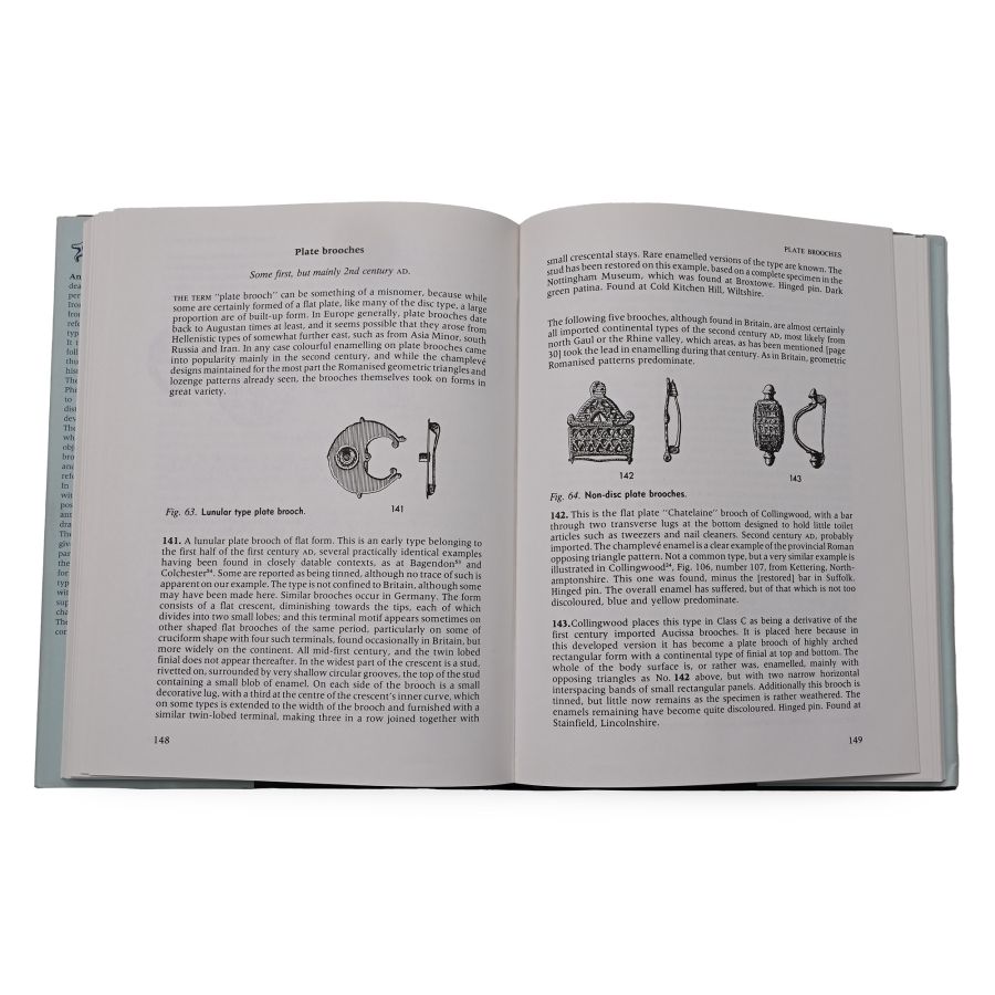 Ancient and Romano-British Brooches by Richard Hattatt