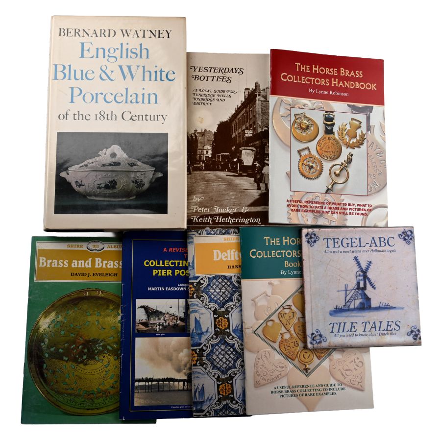Books on Collecting Antiques - 9 Titles
