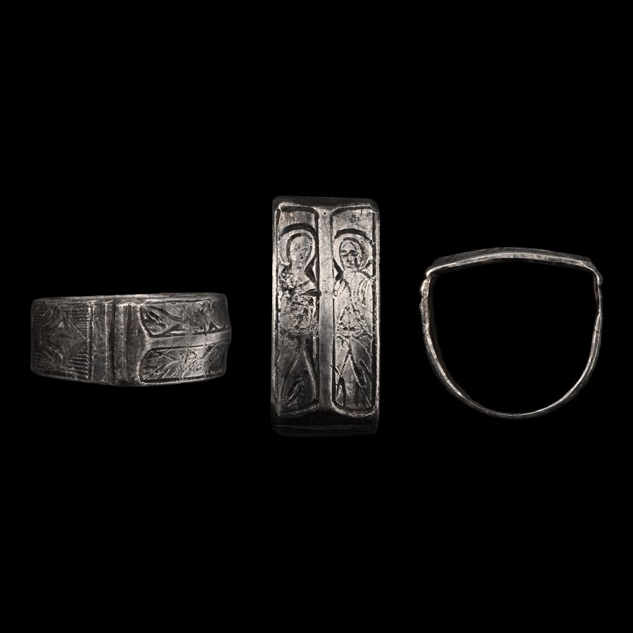 Tudor Silver Iconographic Ring with Saints