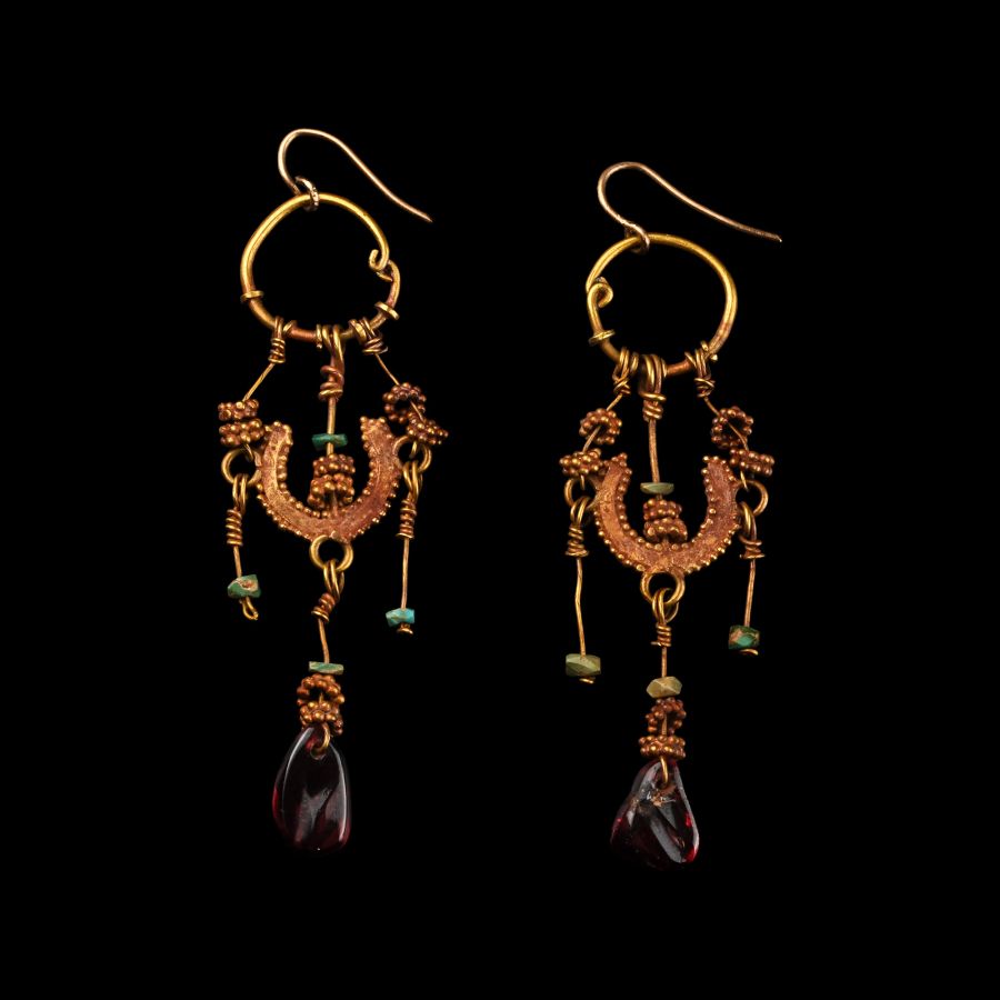 Roman Gold Earring Pair with Gemstone Drops