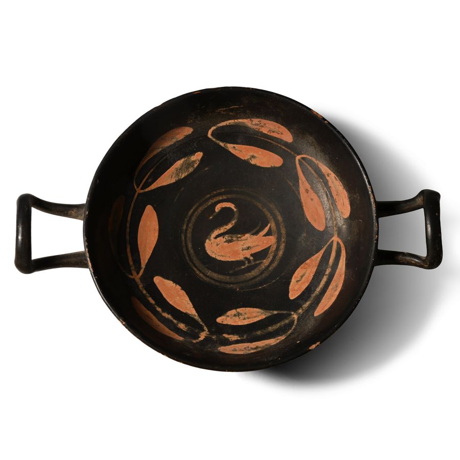 Greek Apulian Xenon Stemless Kylix Attributed to the Red Swan Group