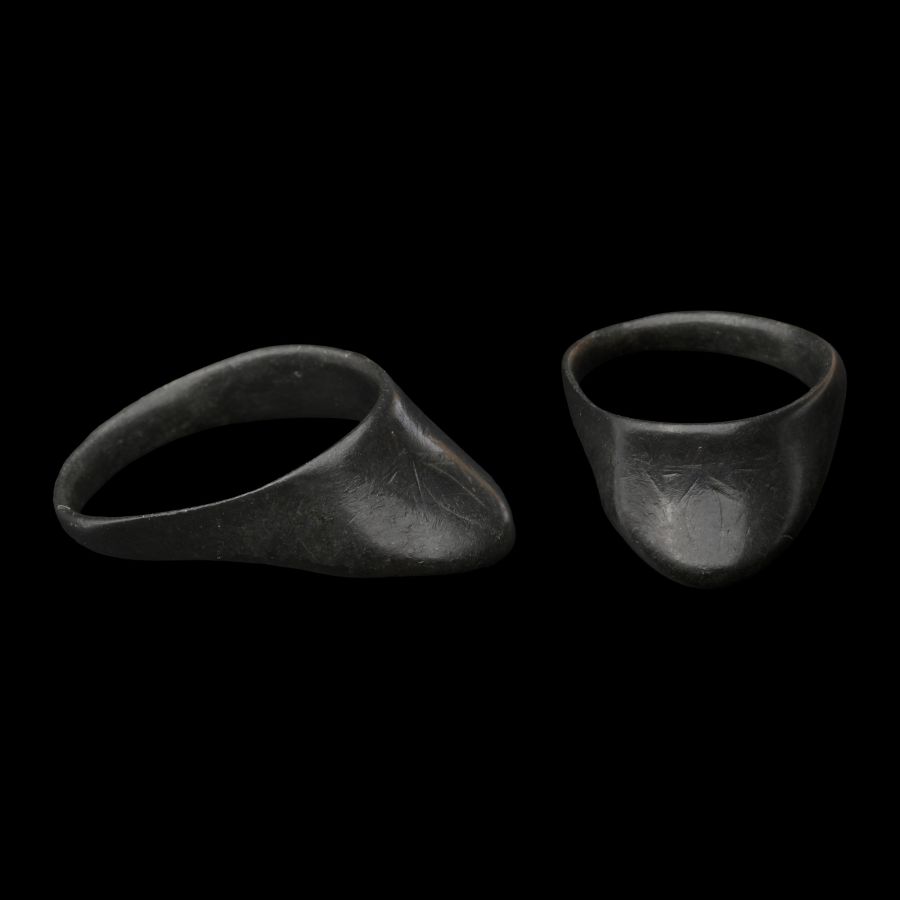 Byzantine Decorated Bronze Archer's Thumb Ring
