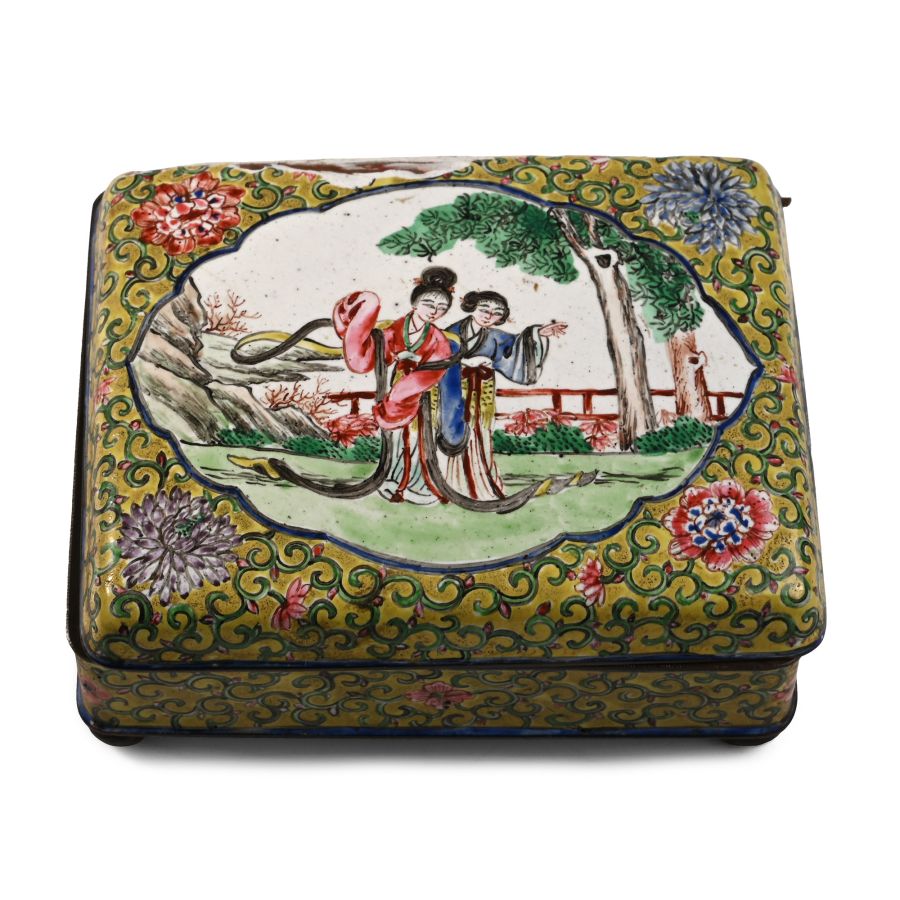 Canton Enamelled Lidded Box