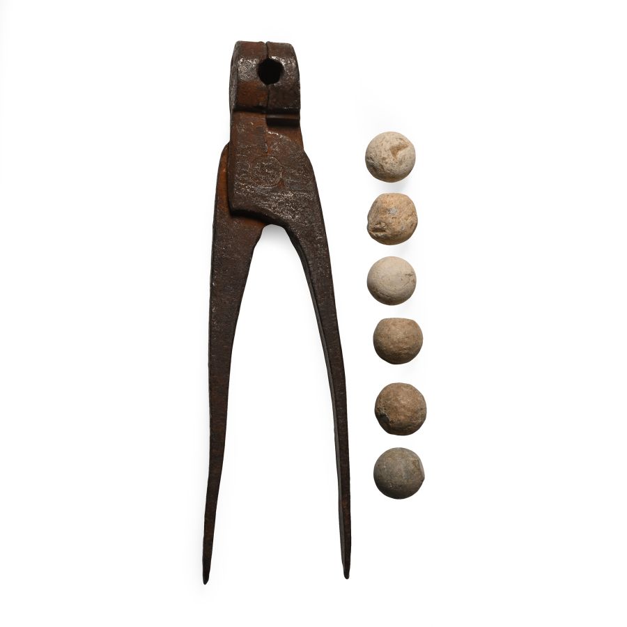 Iron Musket Ball Scissor Mould and Musket Balls