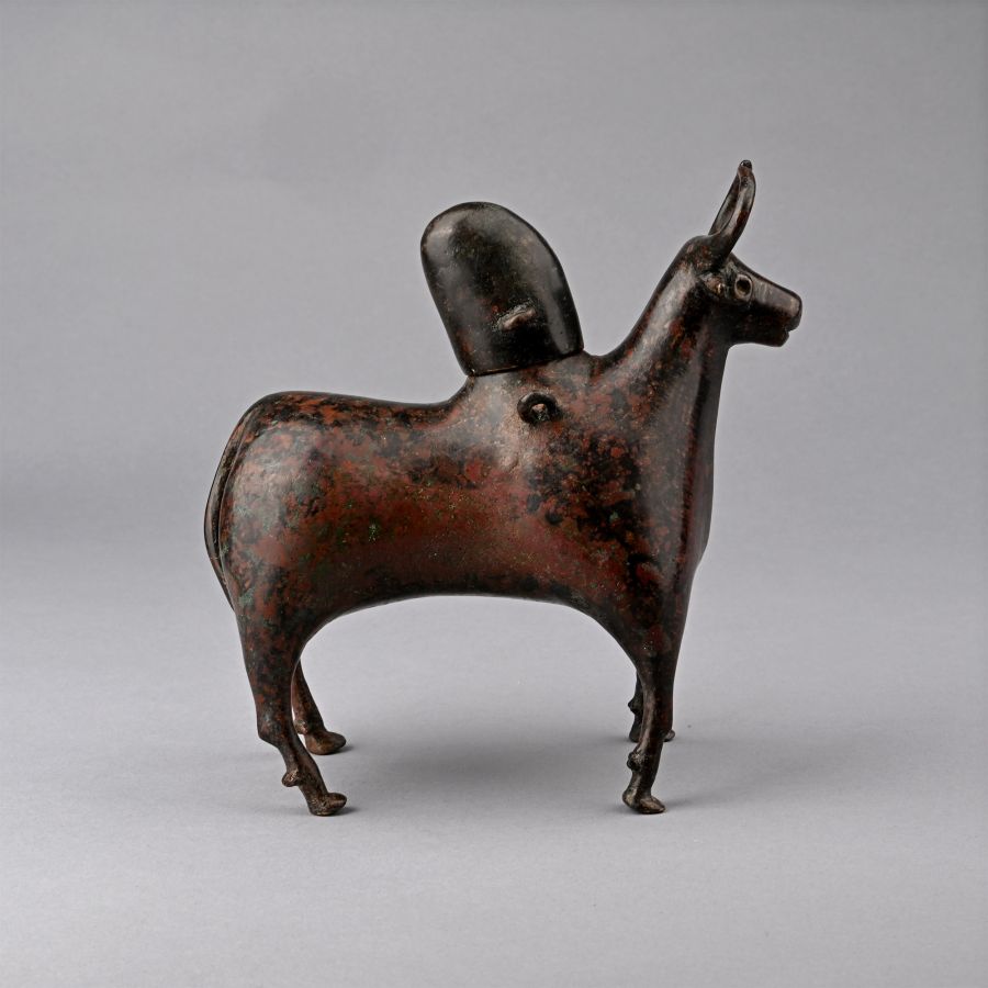 Bactrian Bronze Zebu Vessel with Stopper