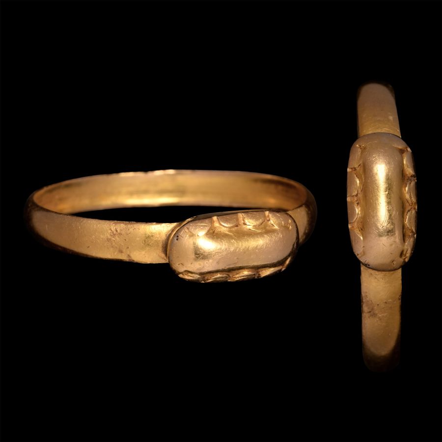 Late Medieval Gold Ring