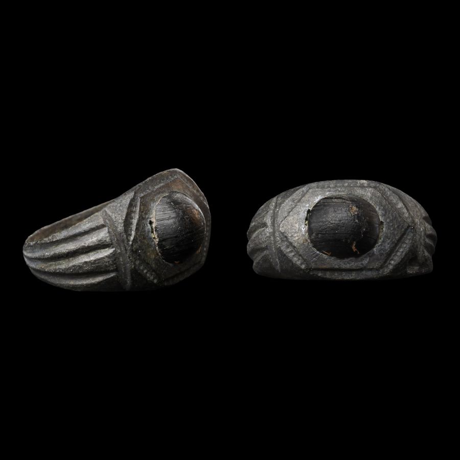 Roman Bronze Ring with Cabochon