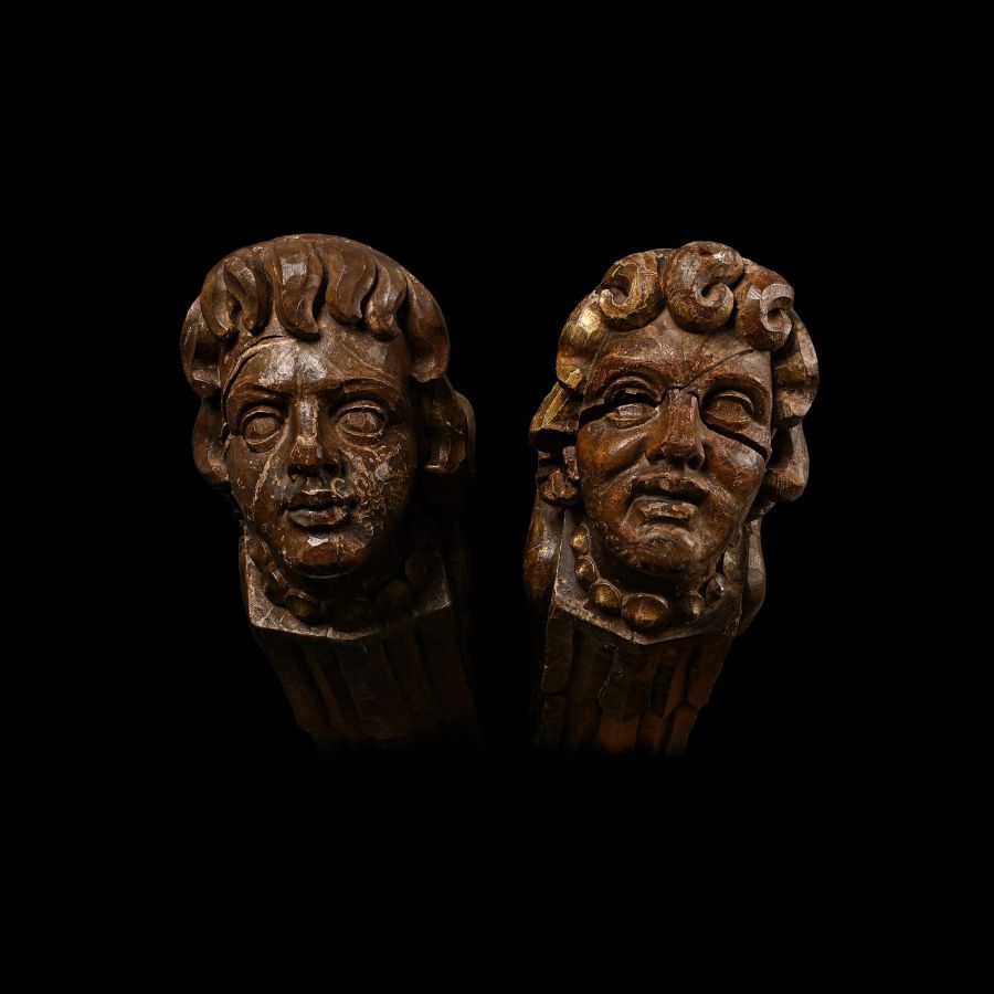 Massive Medieval Gilt Oak Hammer Beam Roof Angel Pair