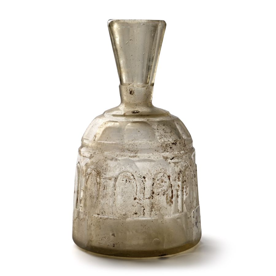 Post-Sasanian Cut Glass Vase