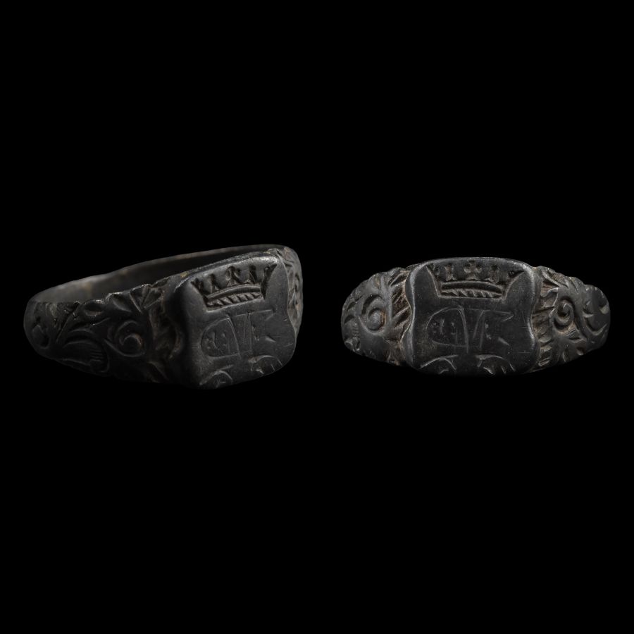Post Medieval Bronze Ring with Crowned CVR