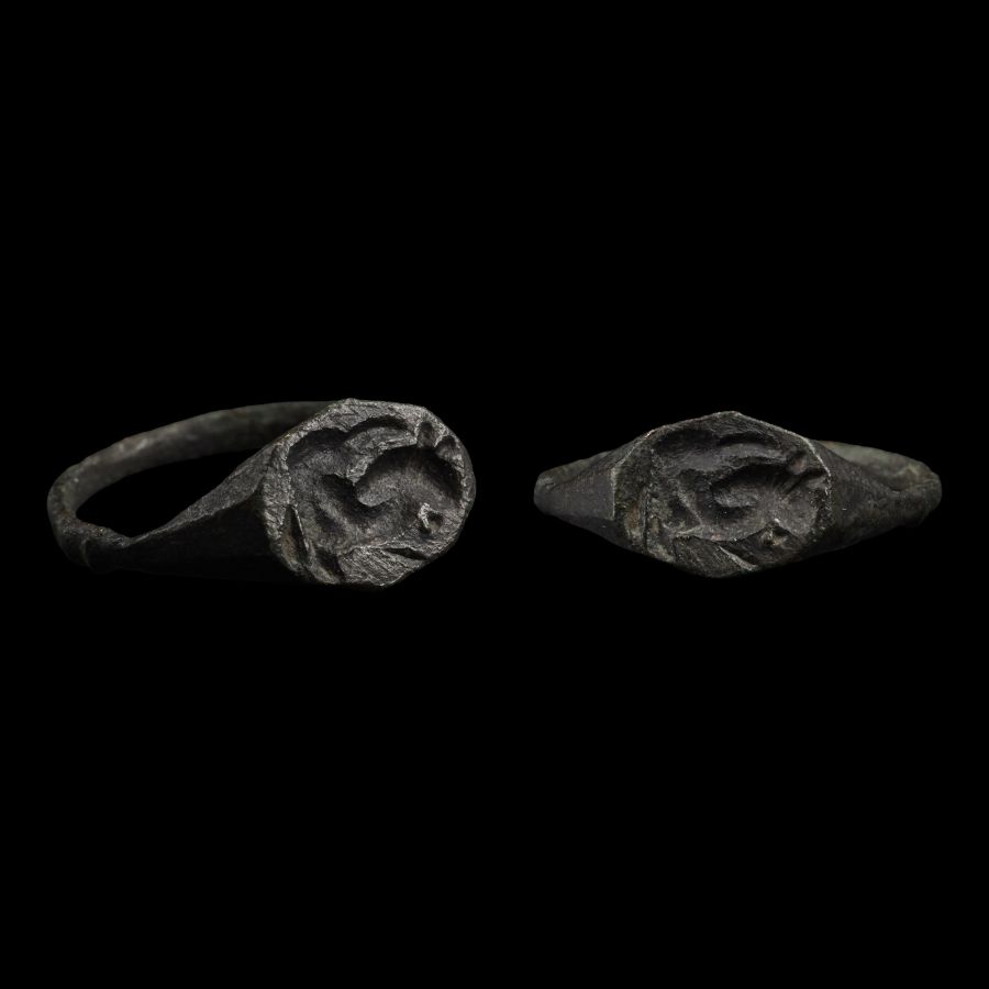 Roman Bronze Ring with Rabbit
