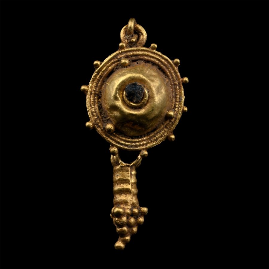 Roman Gold Earring