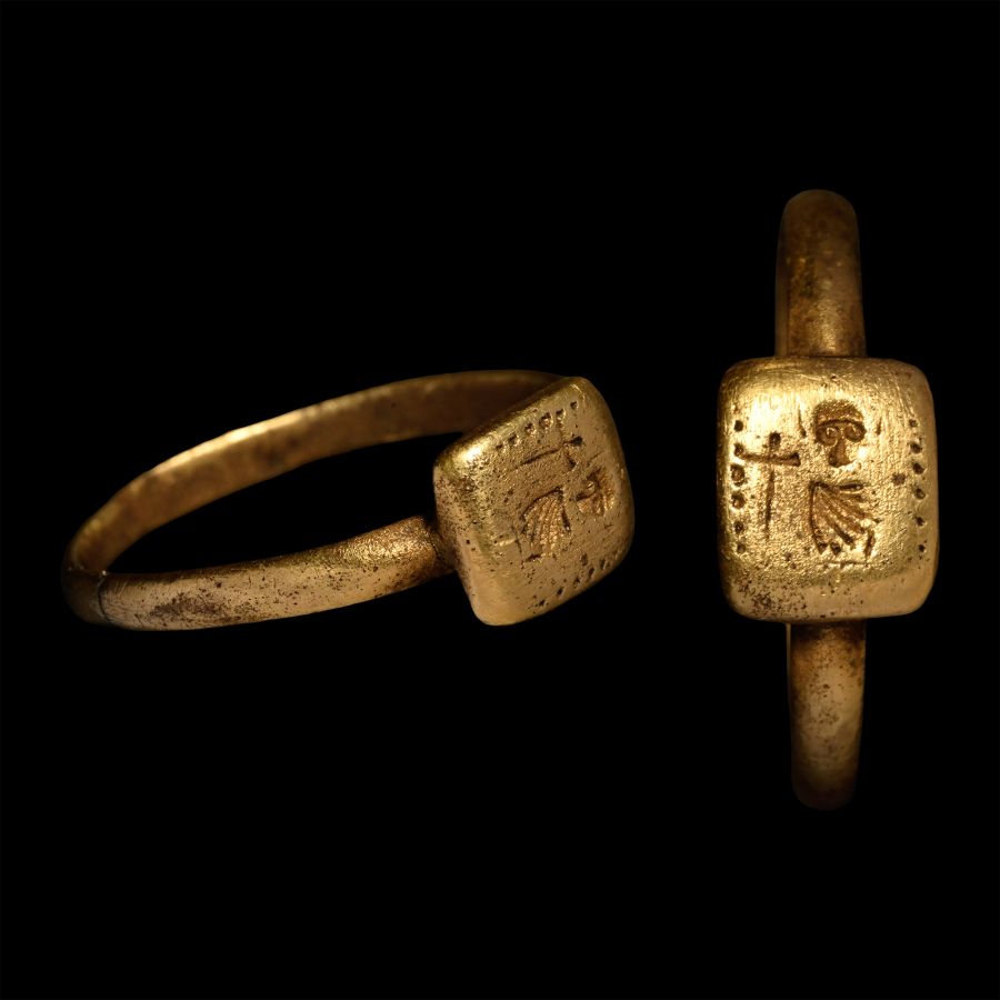 Byzantine Gold Ring with Saint