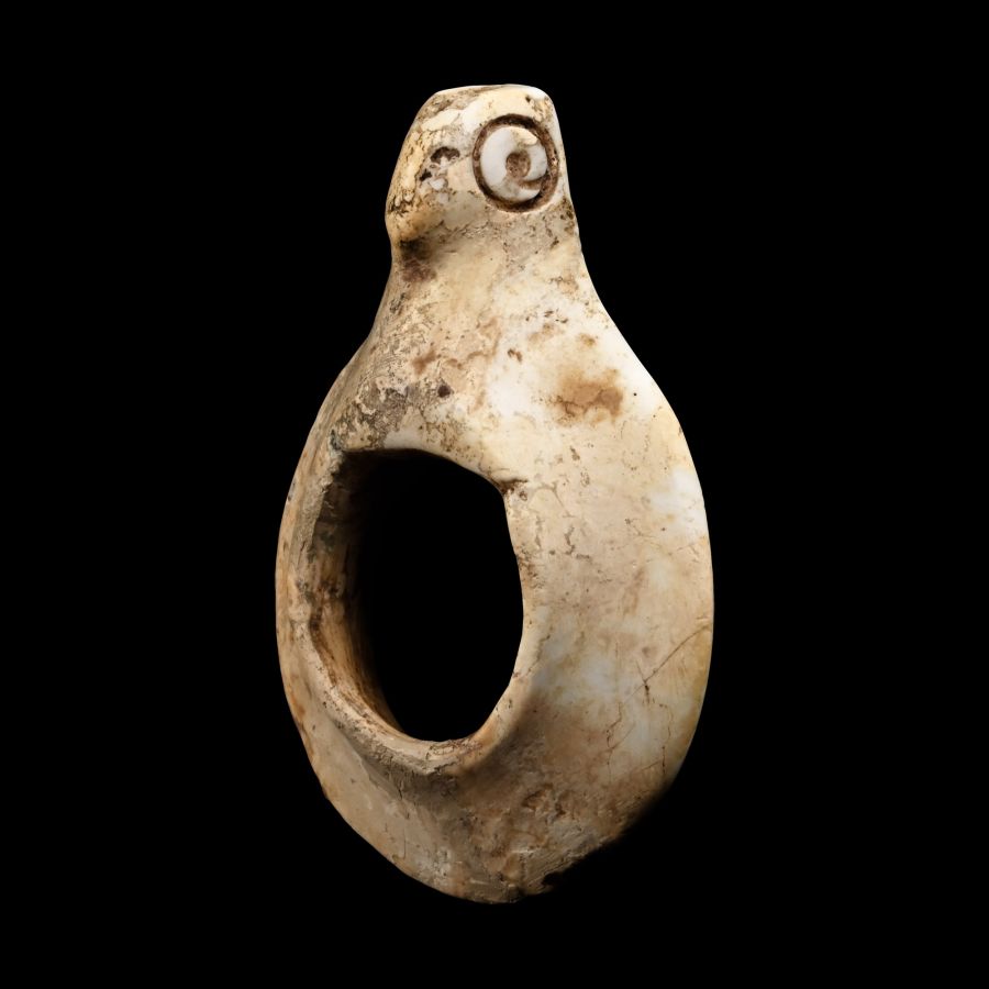 Western Asiatic Shell Ring Idol