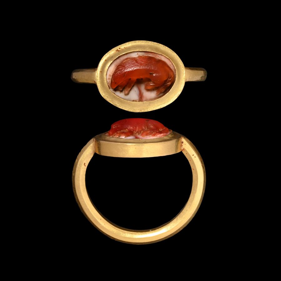 Roman Gold Ring with Reclining Dog Cameo