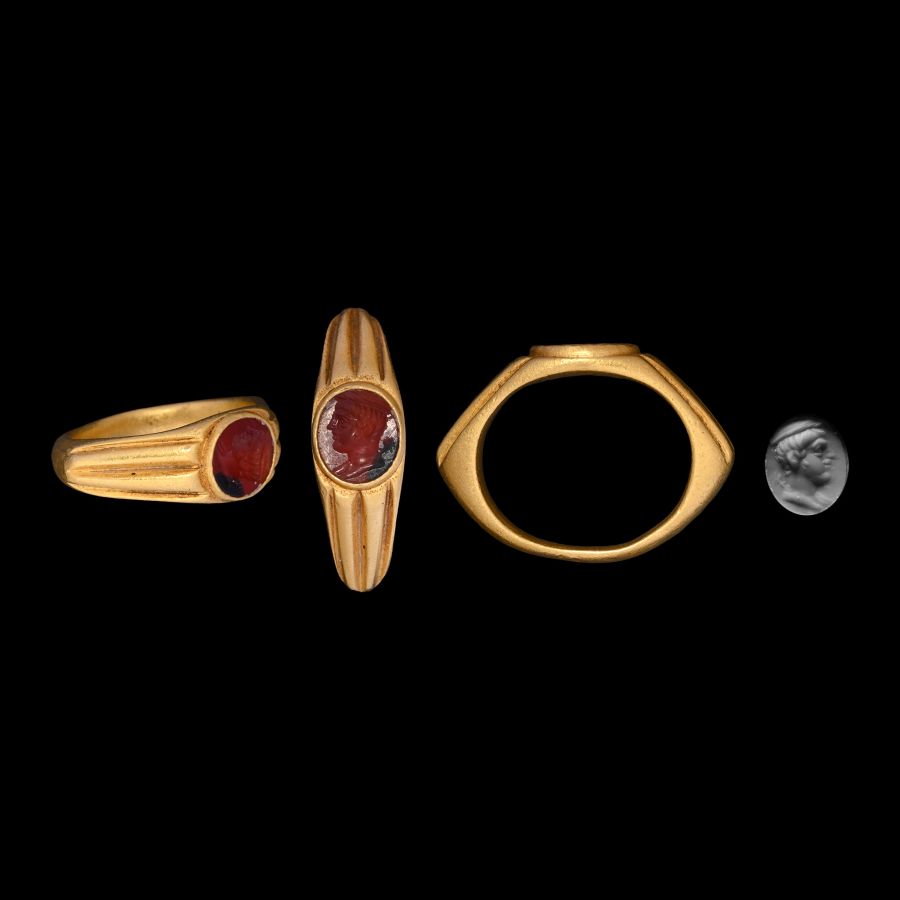 Roman Gold Ring with Carnelian Mercury Gemstone