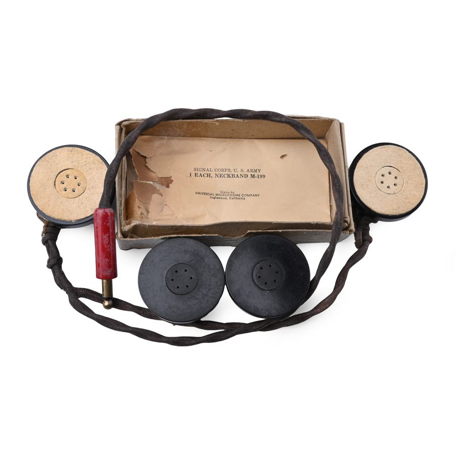 US Air Force WWII Aircraft Pilots Replacement Earphone Group