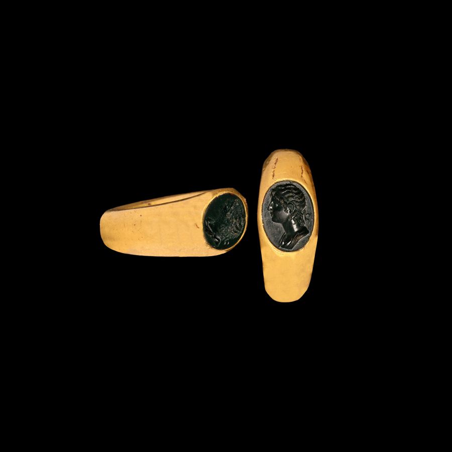 Roman Gold Ring with Portrait Gemstone