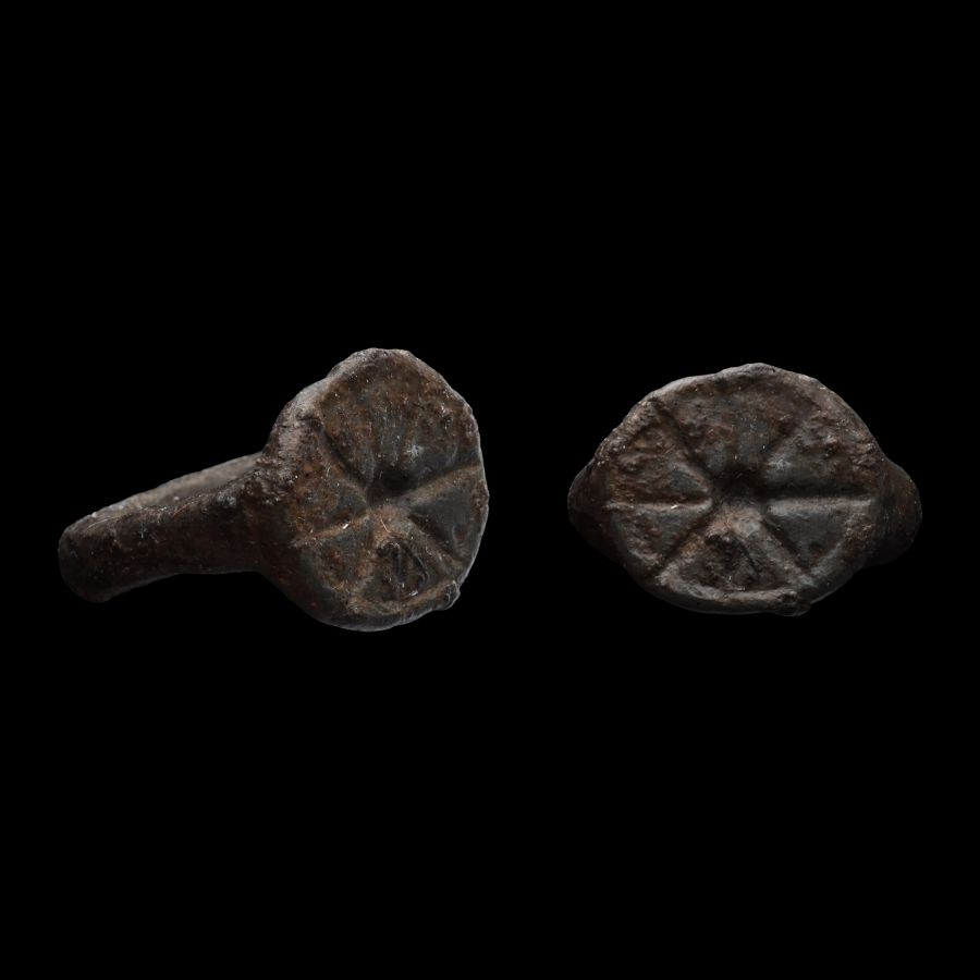 Medieval Bronze Seal Ring with Expanding Cross