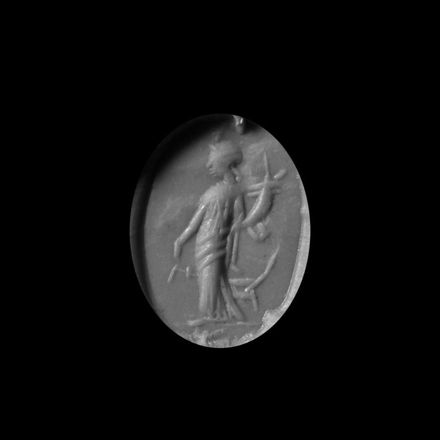 Romano-Egyptian Agate Scarab Engraved with the Goddess Fortuna Mounted in a Gold Ring