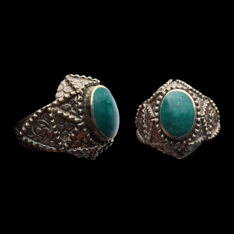 Bedouin Silver-Coloured Metal Ring with Gemstone