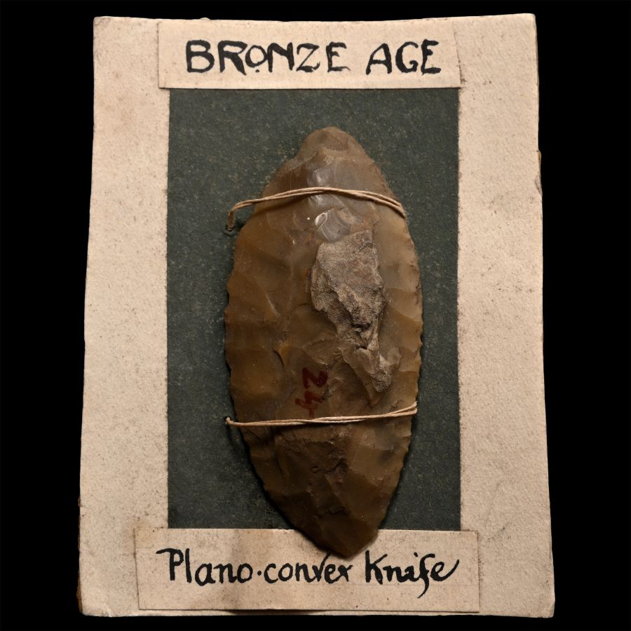Farnham Stone Age Finely Knapped Flint Plano-Convex Knife