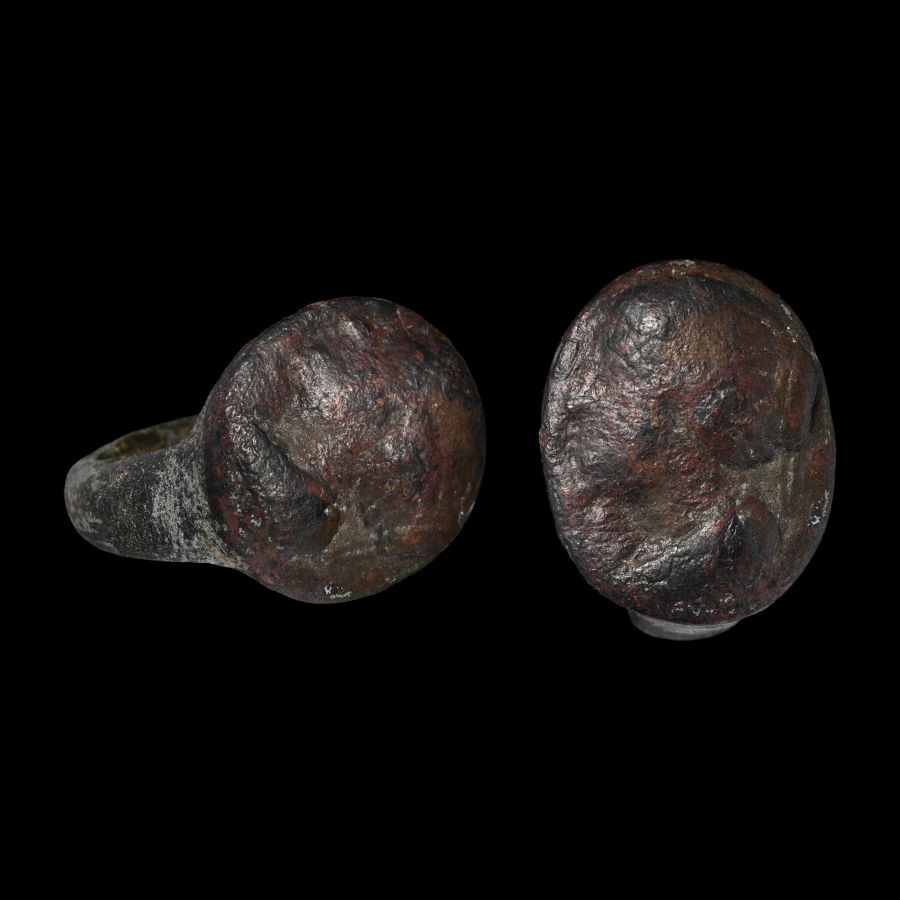 Romano-Egyptian Bronze 'Cleopatra' Ring