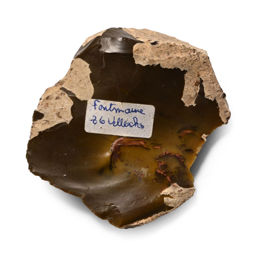 French Stone Age Fontmaure Jasper Neanderthal Knapped Flint Scraper