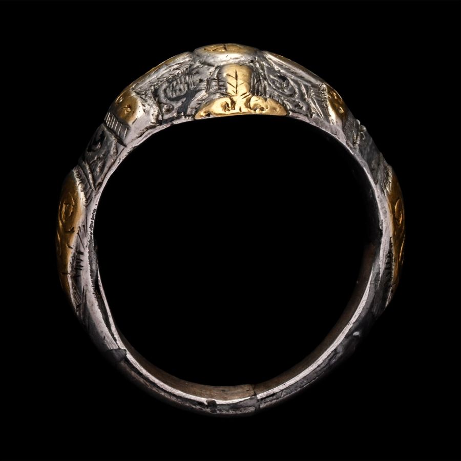Seljuk Silver Ring with Gilt Cross