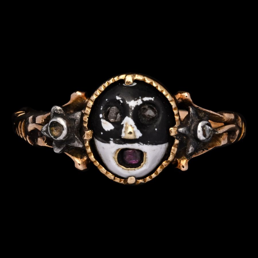 Gem-Set Masquerade Gold Ring with Love Inscription