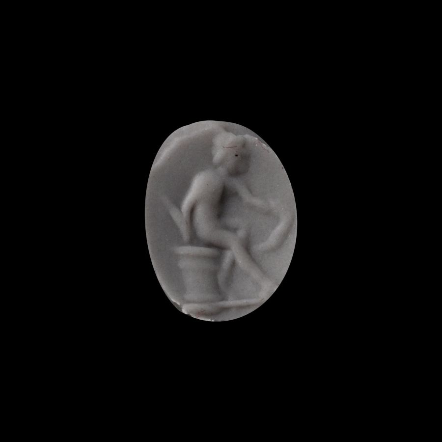 Renaissance Gold Ring with Carnelian Gemstone of a Resting Hero