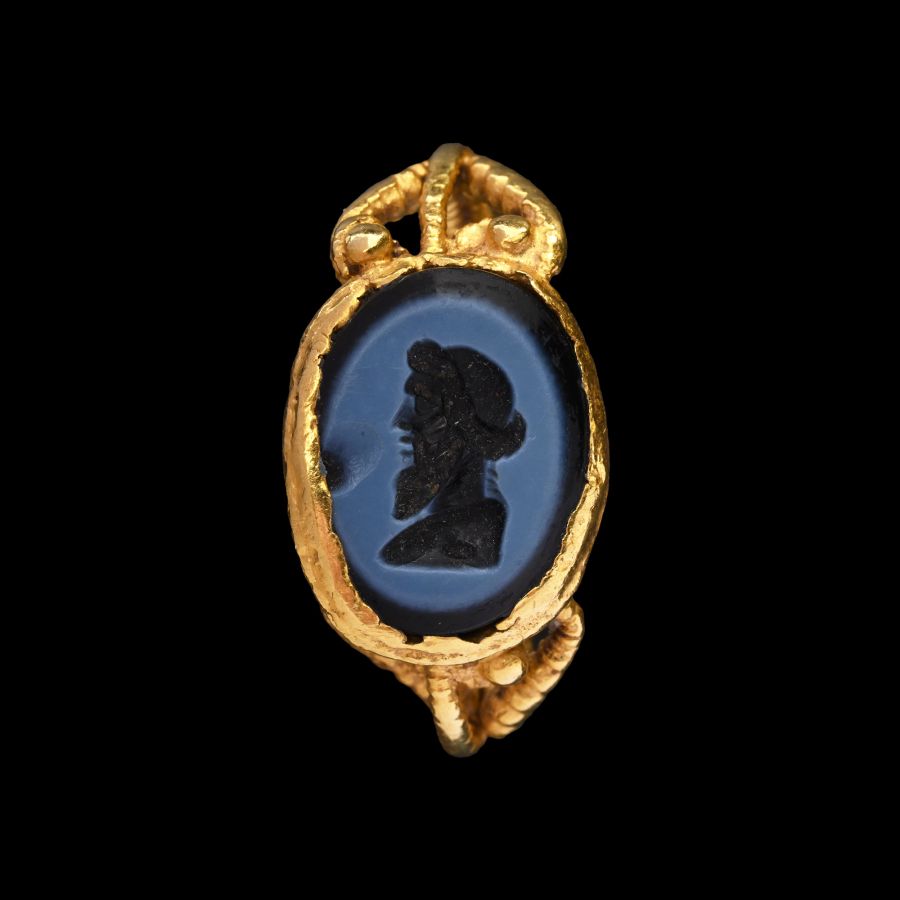 Roman Gold Ring with Nicolo Gemstone of a Bearded Bacchus as a Herm