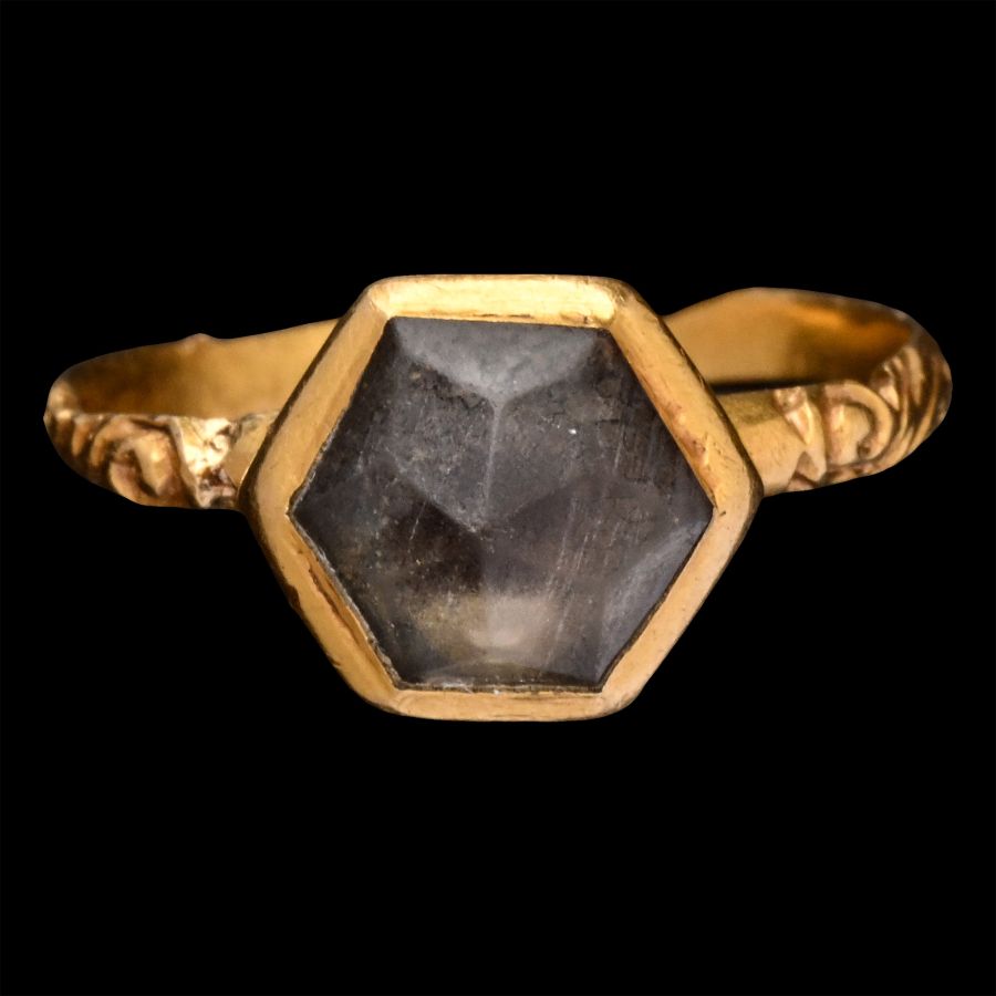Renaissance Gold Ring with Gem