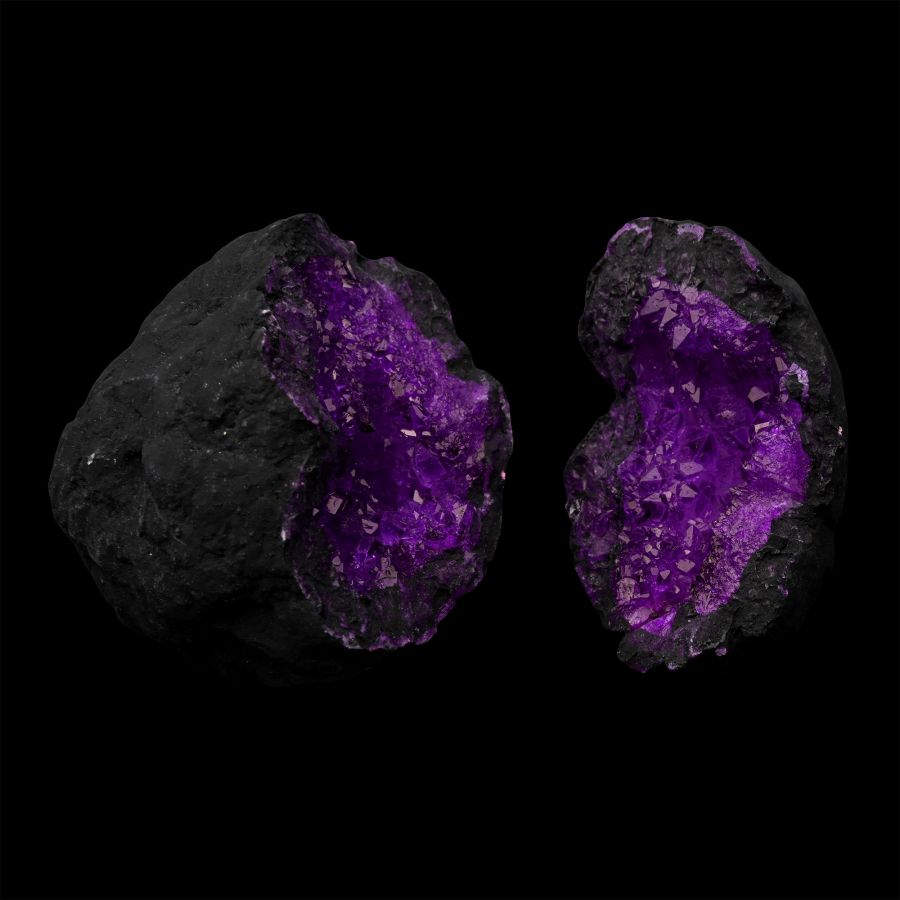Coloured Quartz Composite Nodule