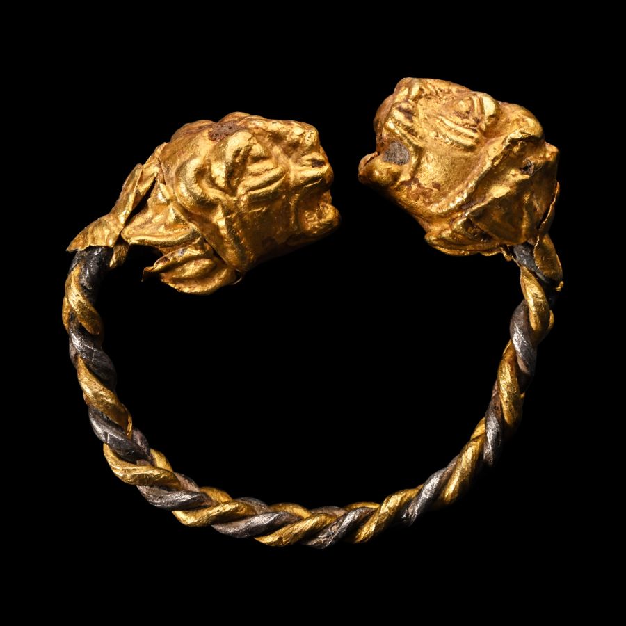 Greek Gold Lion Head Ring with Plaited Band