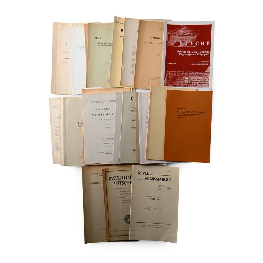 Old Numismatic Coin Literature and Catalogue Group - 27 Titles