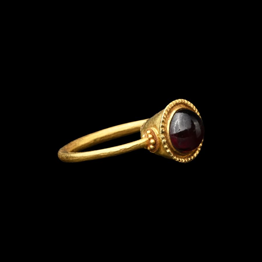 Byzantine Gold Ring with Cabochon Garnet