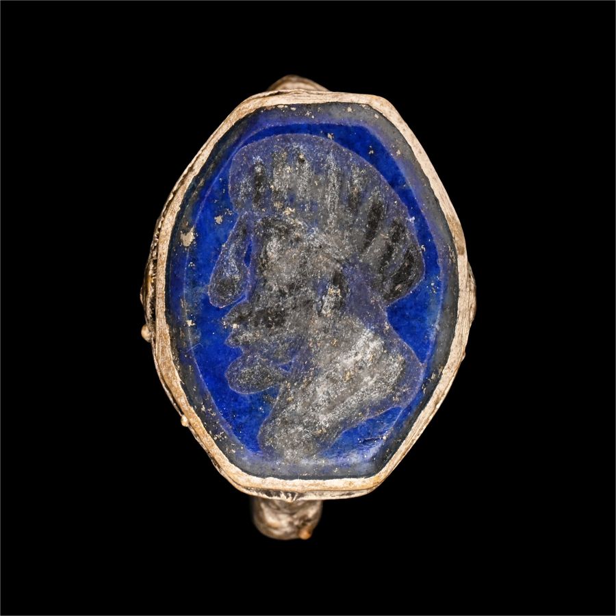 Bedouin Silver-Coloured Ring with Portrait Gemstone