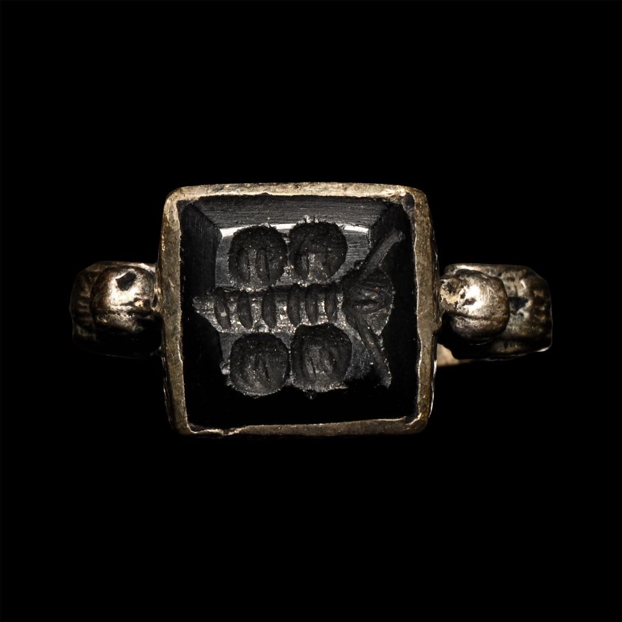 Bedouin Silver-Coloured Ring with Butterfly Gemstone