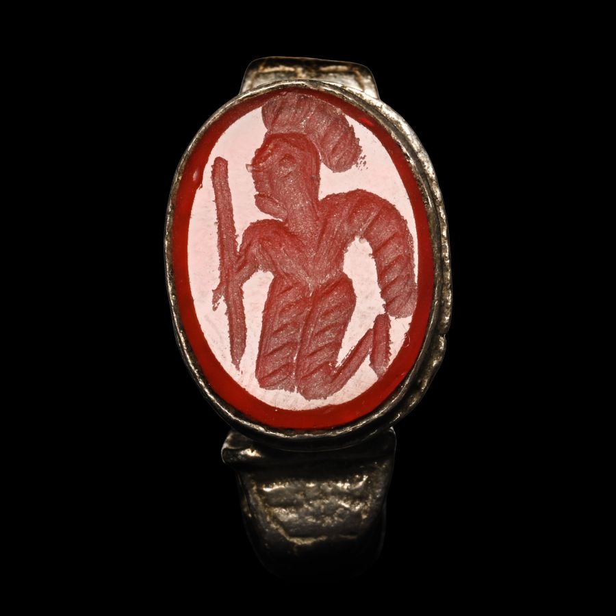 Bedouin Silver-Coloured Ring with Figural Gemstone