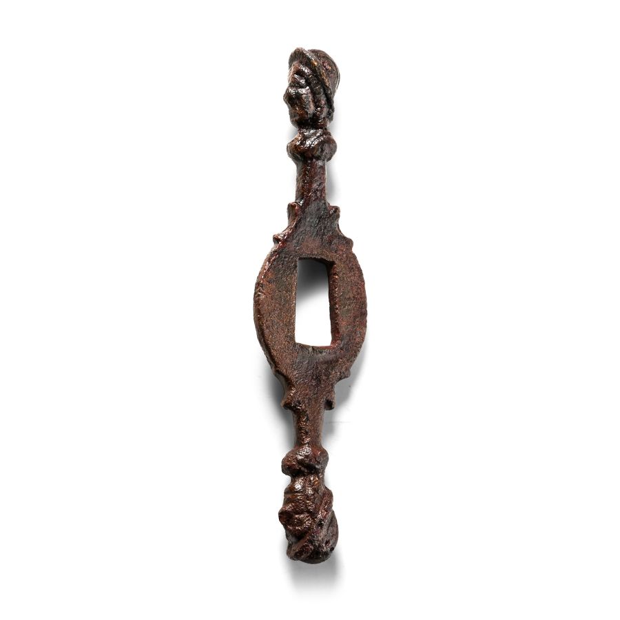 Stuart Bronze Dagger Guard with Busts