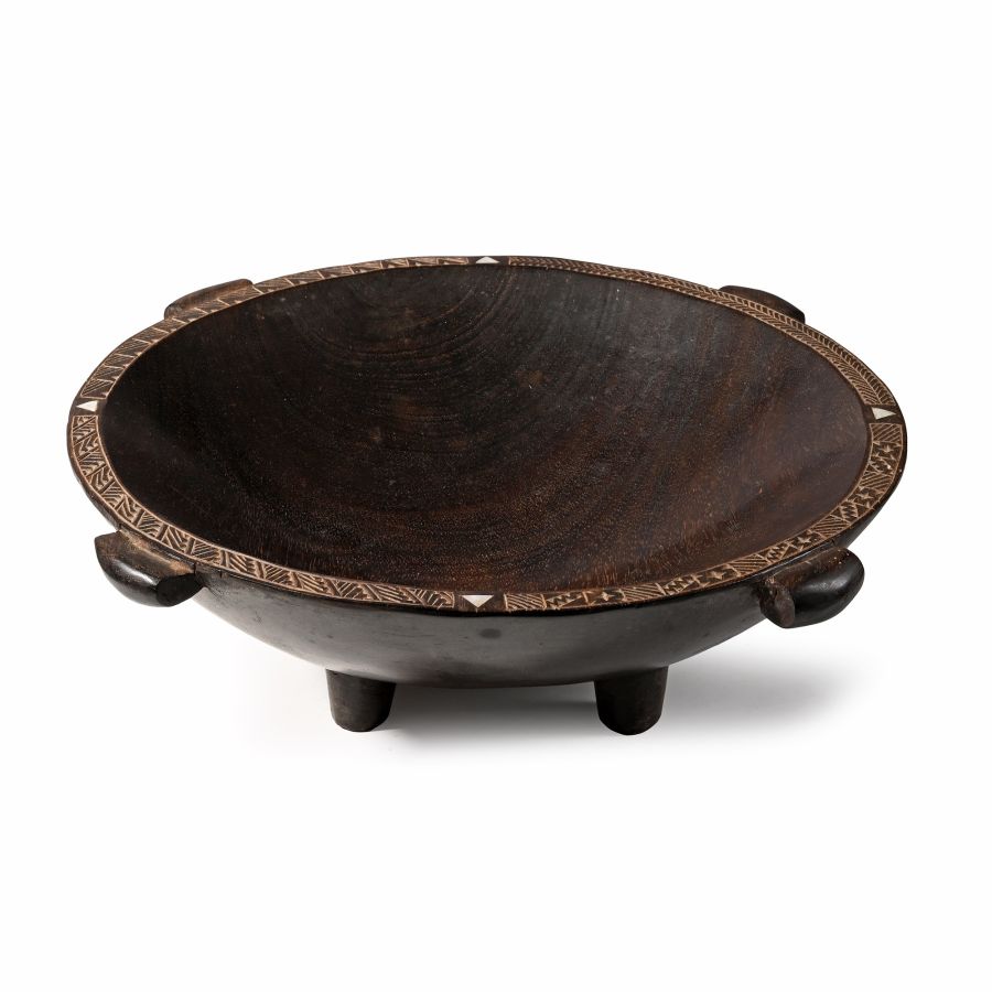 Large Pacific Islands Decorated Bowl