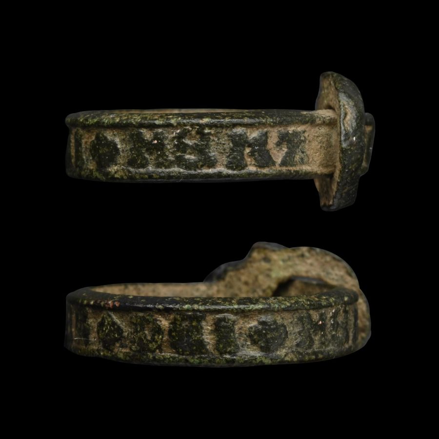 Medieval Bronze Buckle Ring with 'Mother of God, Remember Me'