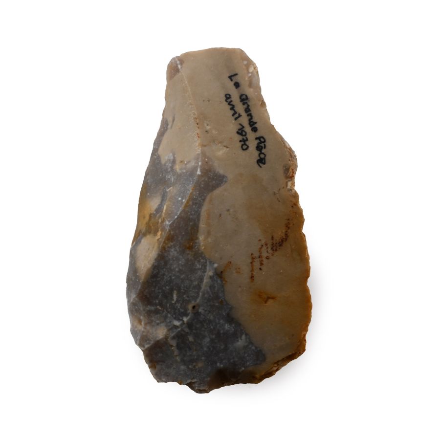 La Grande French Stone Age Knapped Flint Racloir
