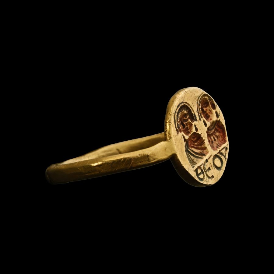 Byzantine Gold Ring with Married Couple
