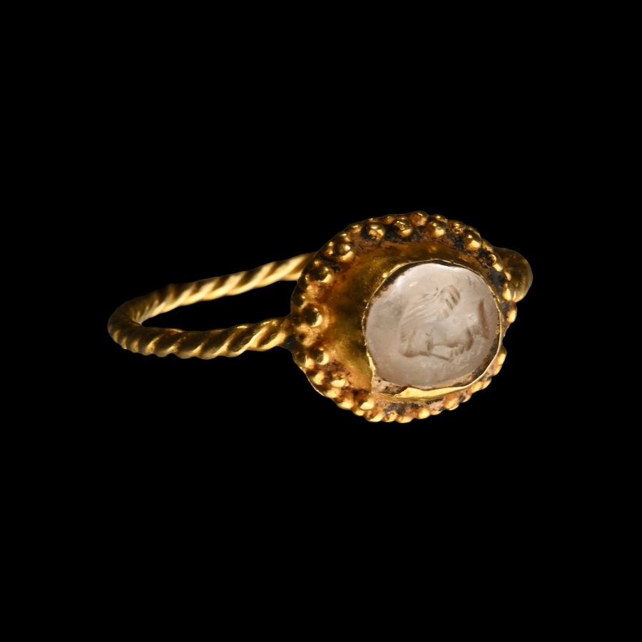 Roman Gold Ring with Quartz Gemstone with Portrait of a Noble Lady
