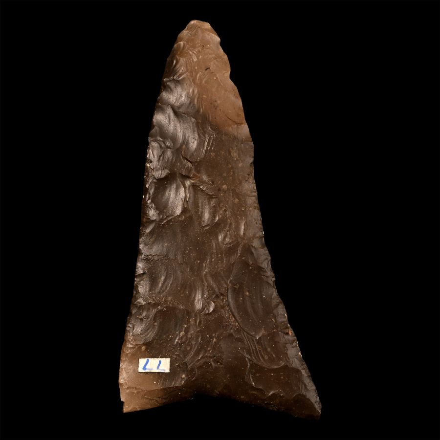 Egyptian Knapped Stone Fish-Tailed Knife