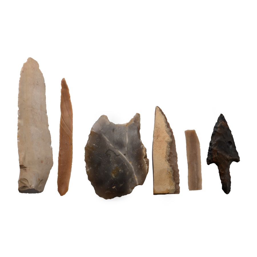 Egyptian Stone Age Knapped Tool and Arrowhead Collection