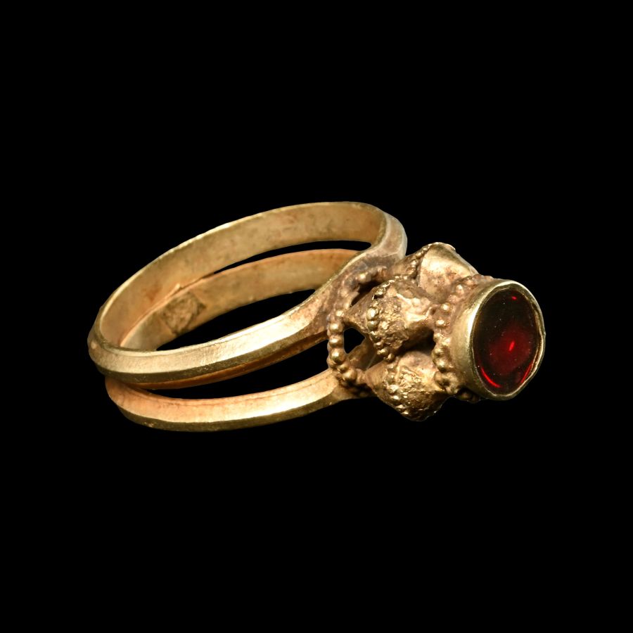 Byzantine Electrum Architectural Ring with Flat Bed Garnet